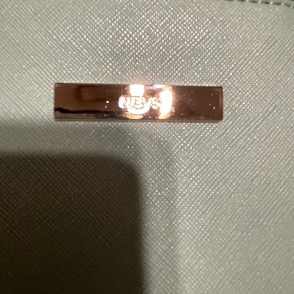 Heys Aqua Handbag - Picture 15 of 15